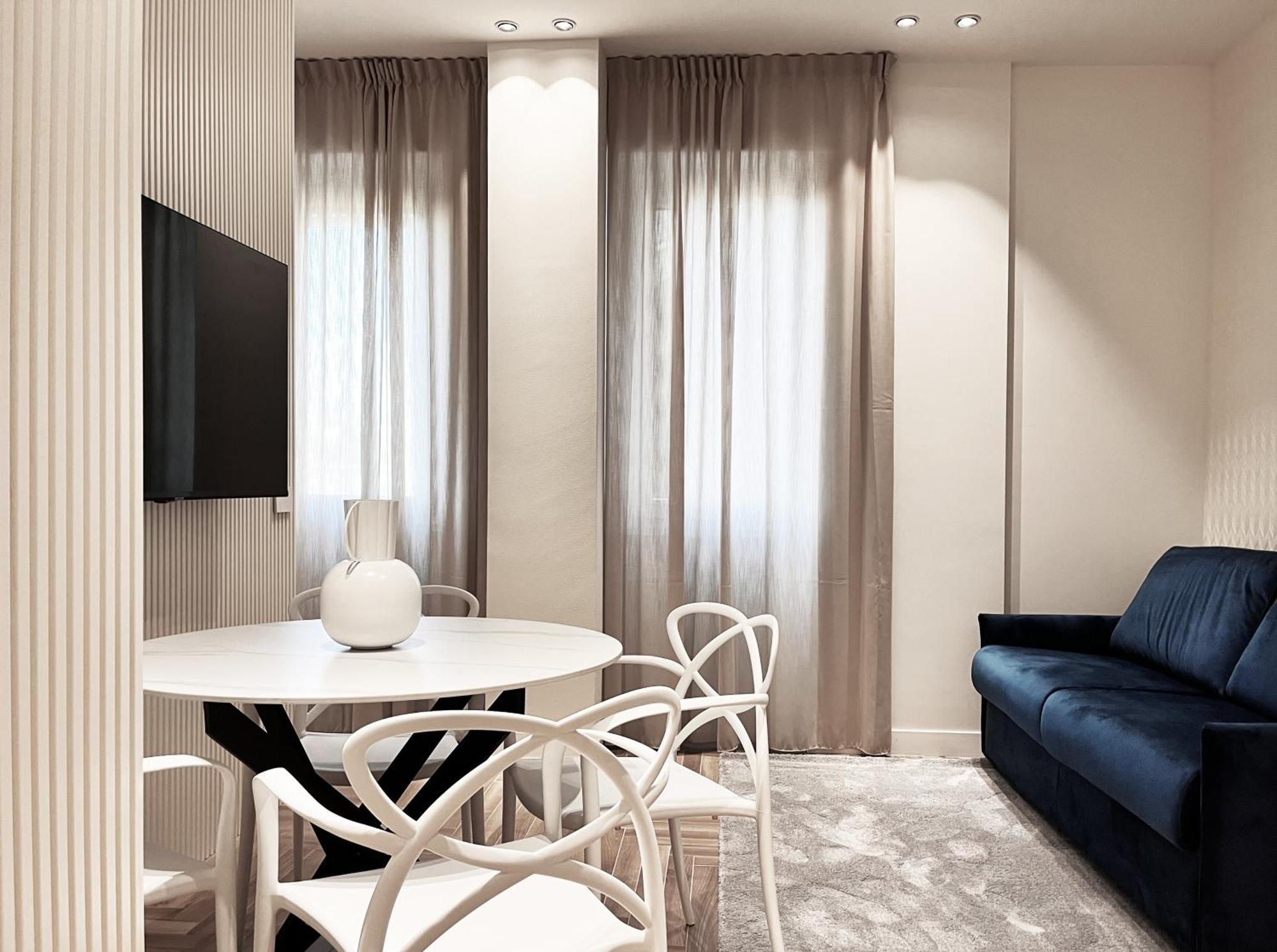Yls Luxury 2 Mailand