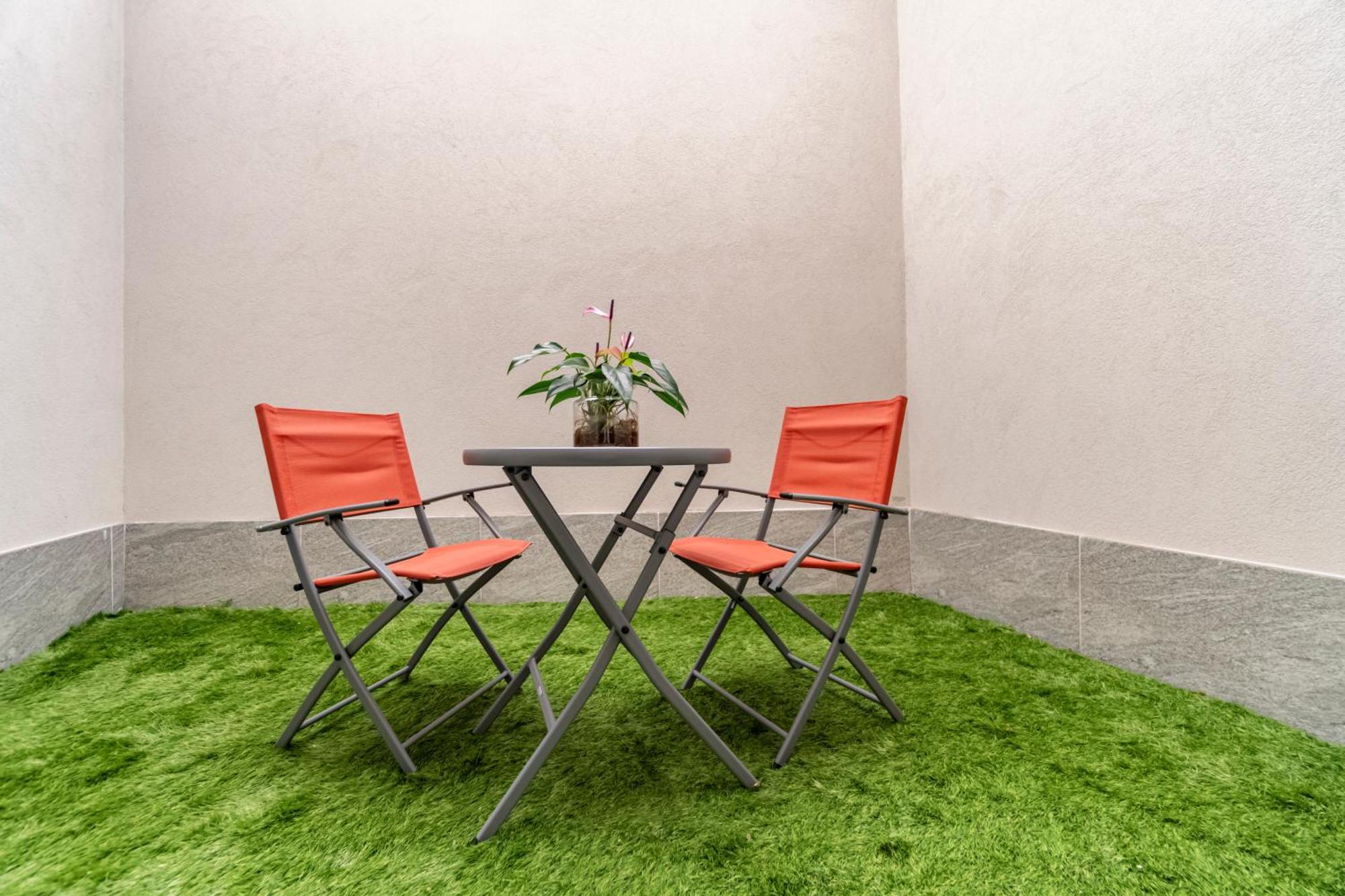 Apartment Urban Garden Lofts By Blue Velvet Livings *