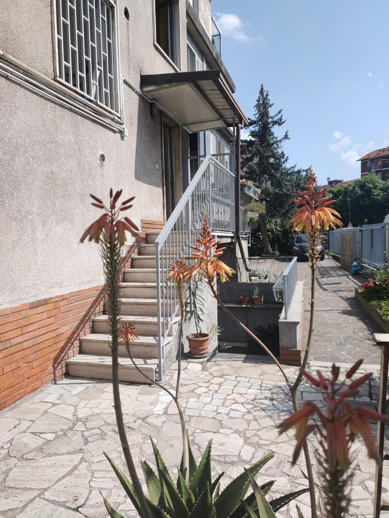 Apartment Bilocale Metro 4 - Linate Airport E Duomo 10 Min