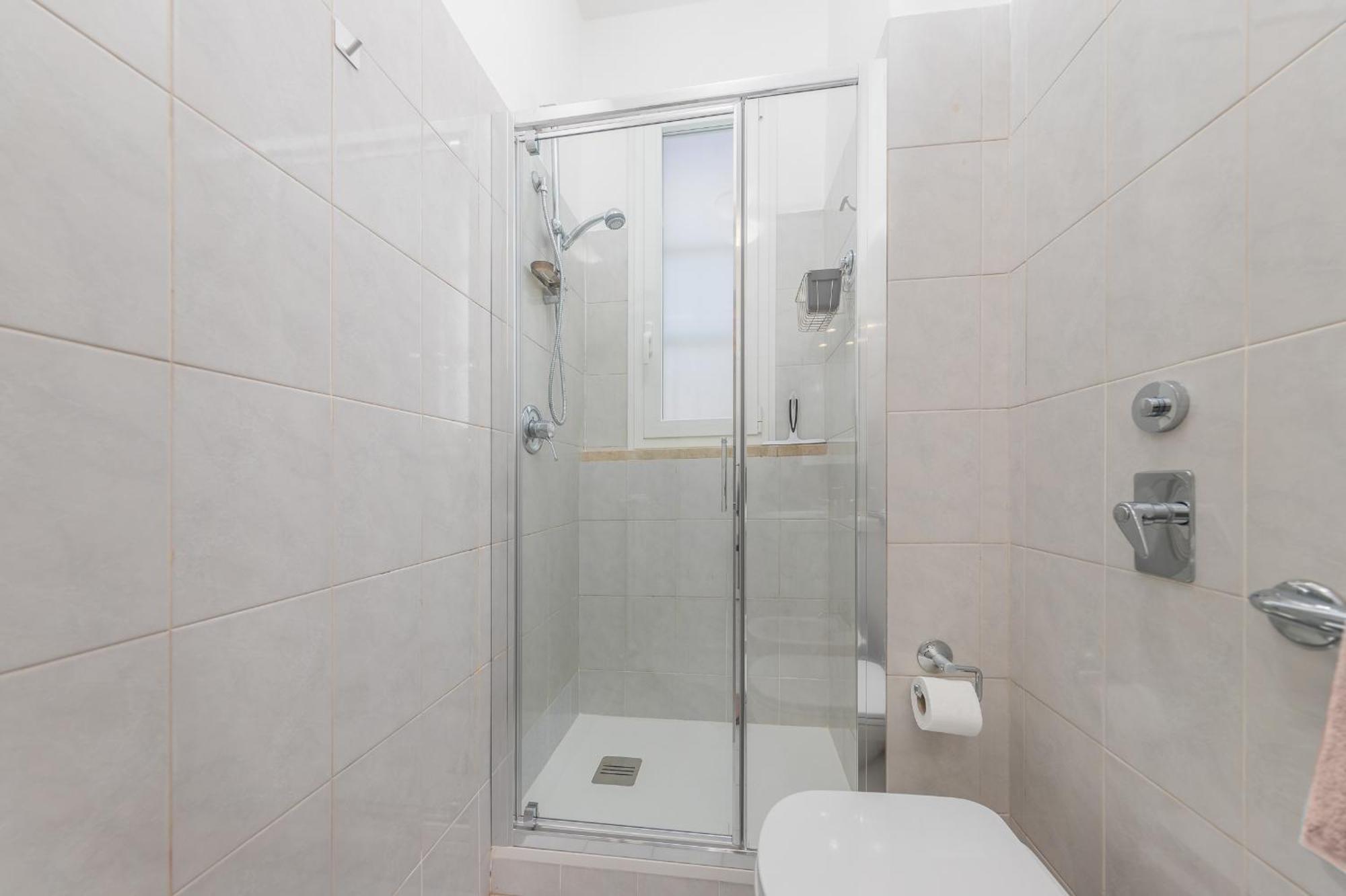 Apartment Free Private Parking - 5 Min To Metro - Access Control Guard - Quiet Mailand