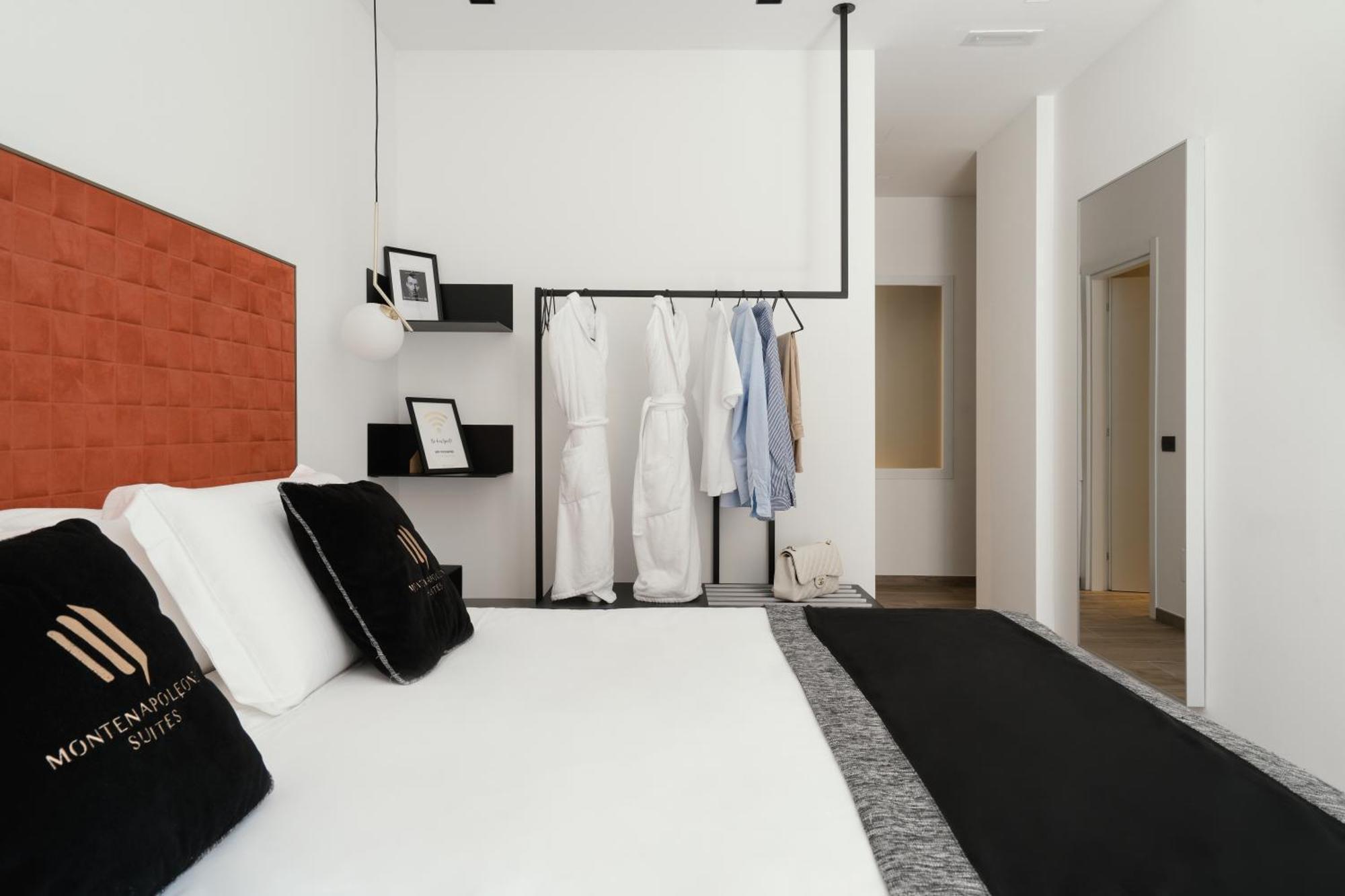 Montenapoleone Aparthotel 2*
