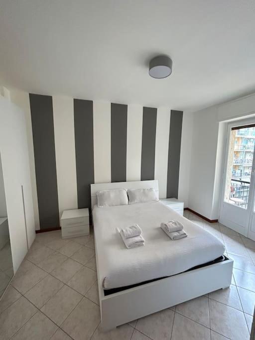 Cozy San Siro - Fiera Apartment