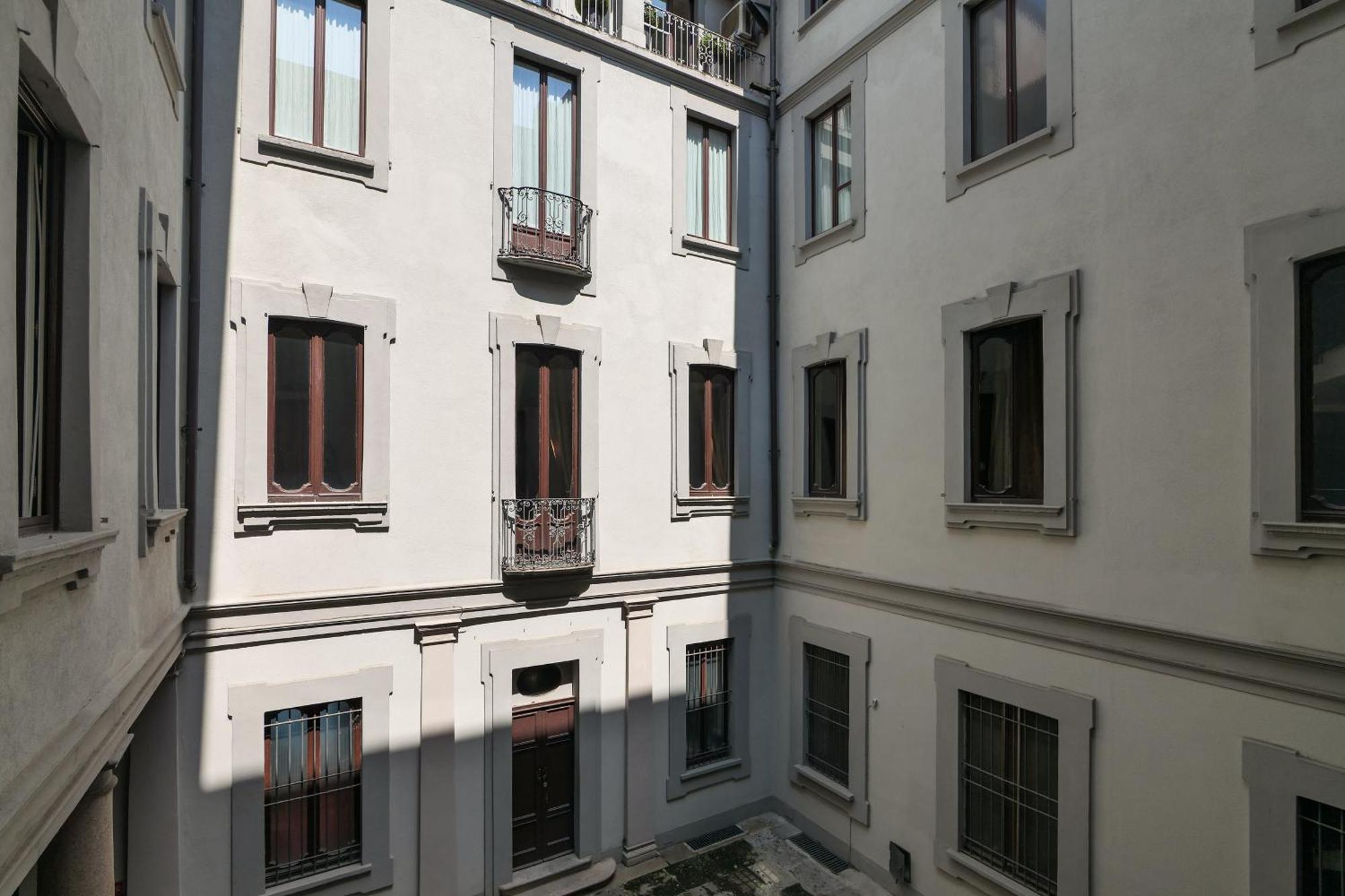 Prestige Boutique - Montenapoleone Apartamento
