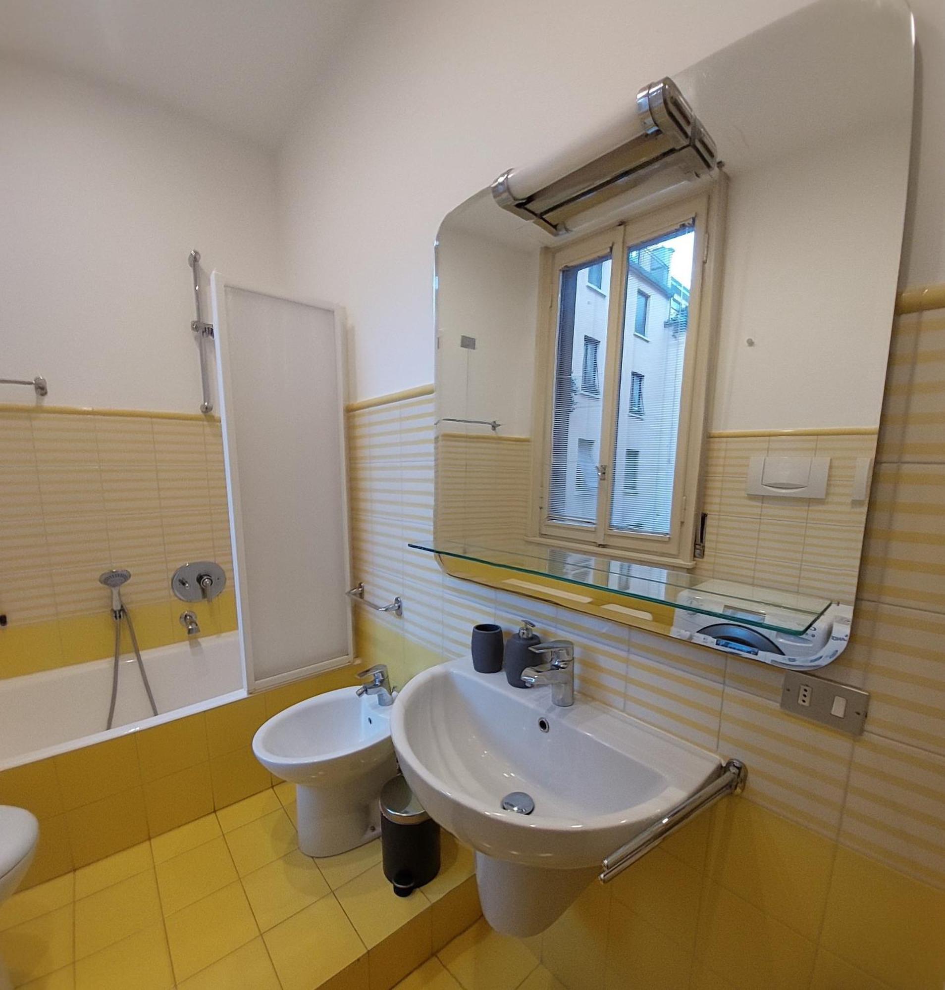 Apartment Bwr - Beautiful Near The Center Of Milan, Polibio *