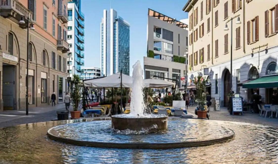 Porta Garibaldi-isola