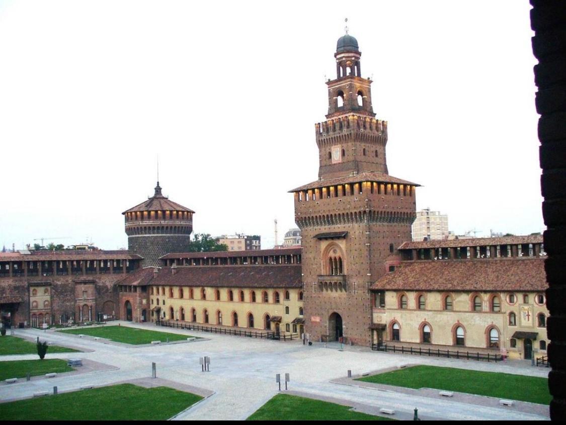 Porta Garibaldi-isola * Milan