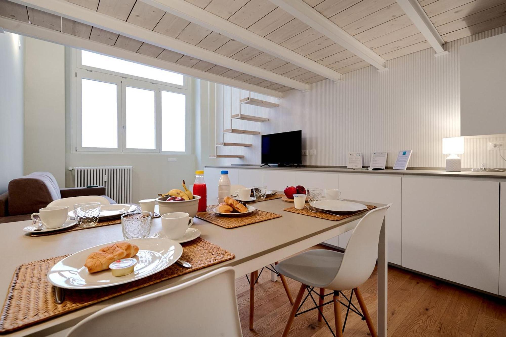 Design Loft Perfect For Couples Apartment