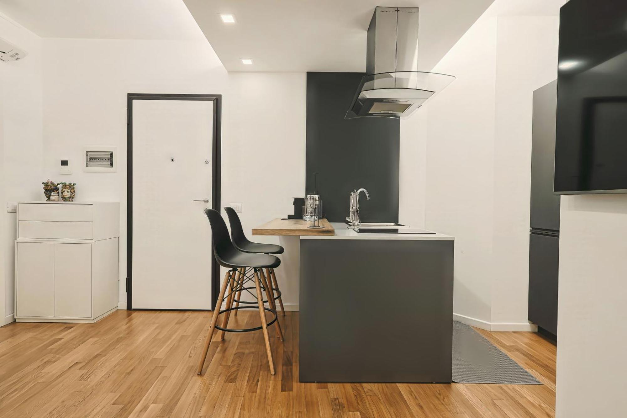 Apartment Joivy Cosy Flat In Cinque Giornate Square Milan