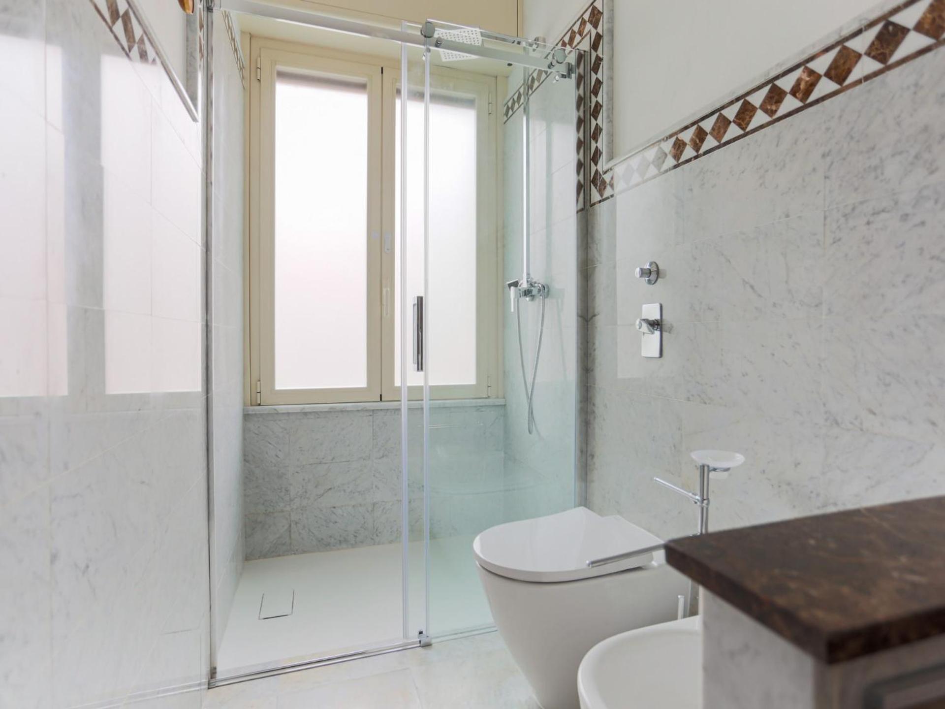 The Best Rent - Bright Two-bedroom In Central Station Area Aparthotel