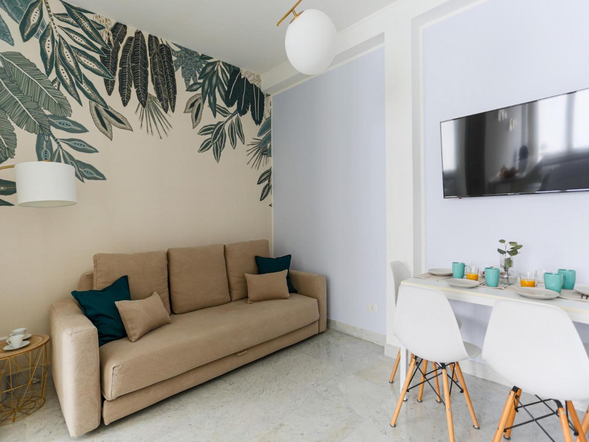 Aparthotel The Best Rent - Bright Two-bedroom In Central Station Area *
