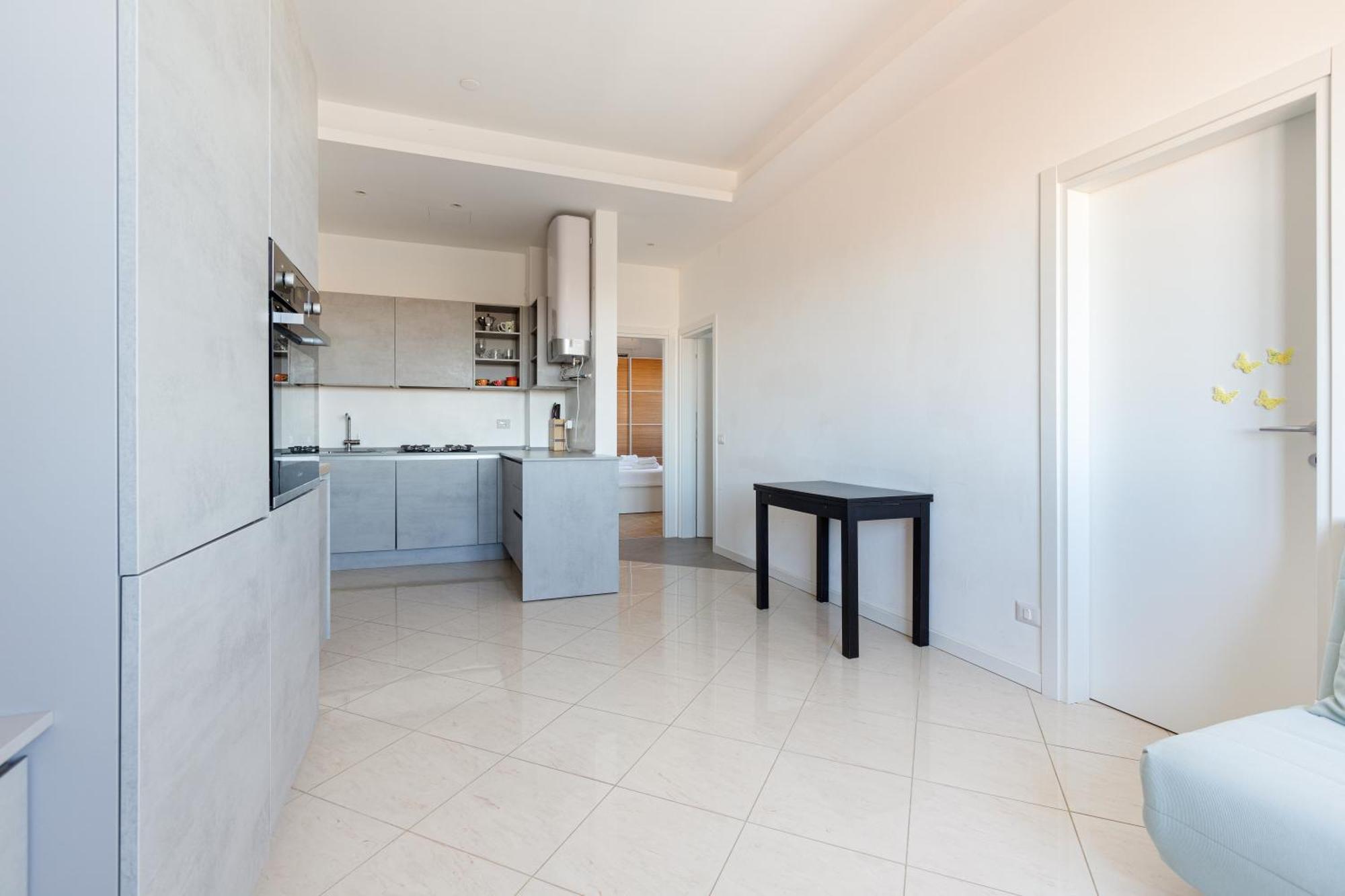 Elegant In Restocco Area *