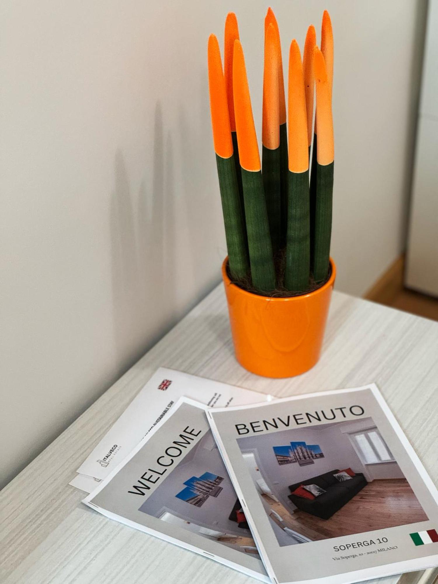 Gohost - Moderno In Stazione Mailand