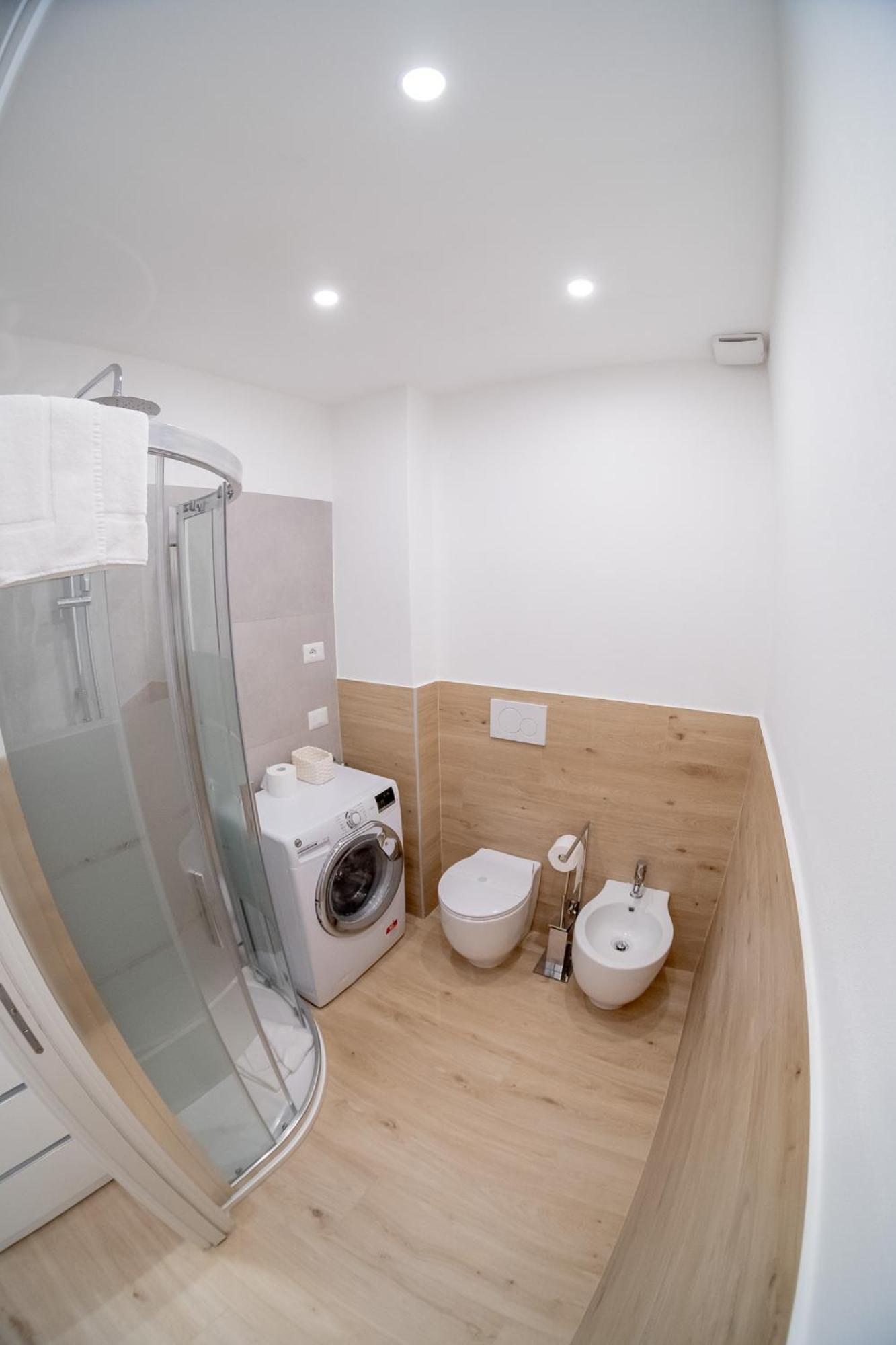 Apartment Gohost - Moderno In Stazione Mailand