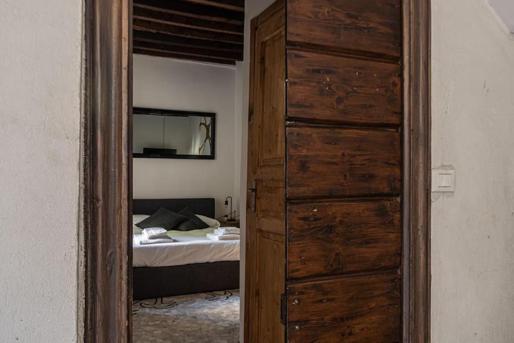 Room/suite Garibaldi40 Apartment *