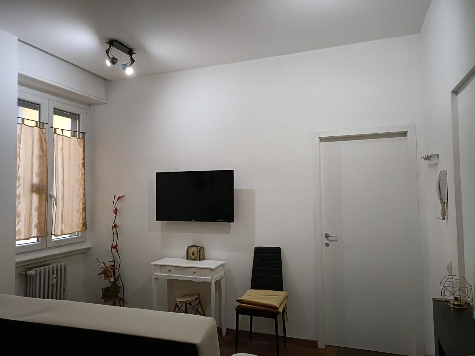 Apartment Lovely Piatti Duomo Mailand