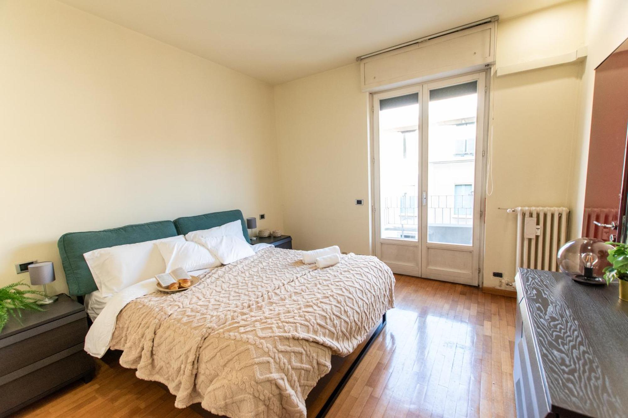 Ihost - Niccolini 21 Mailand