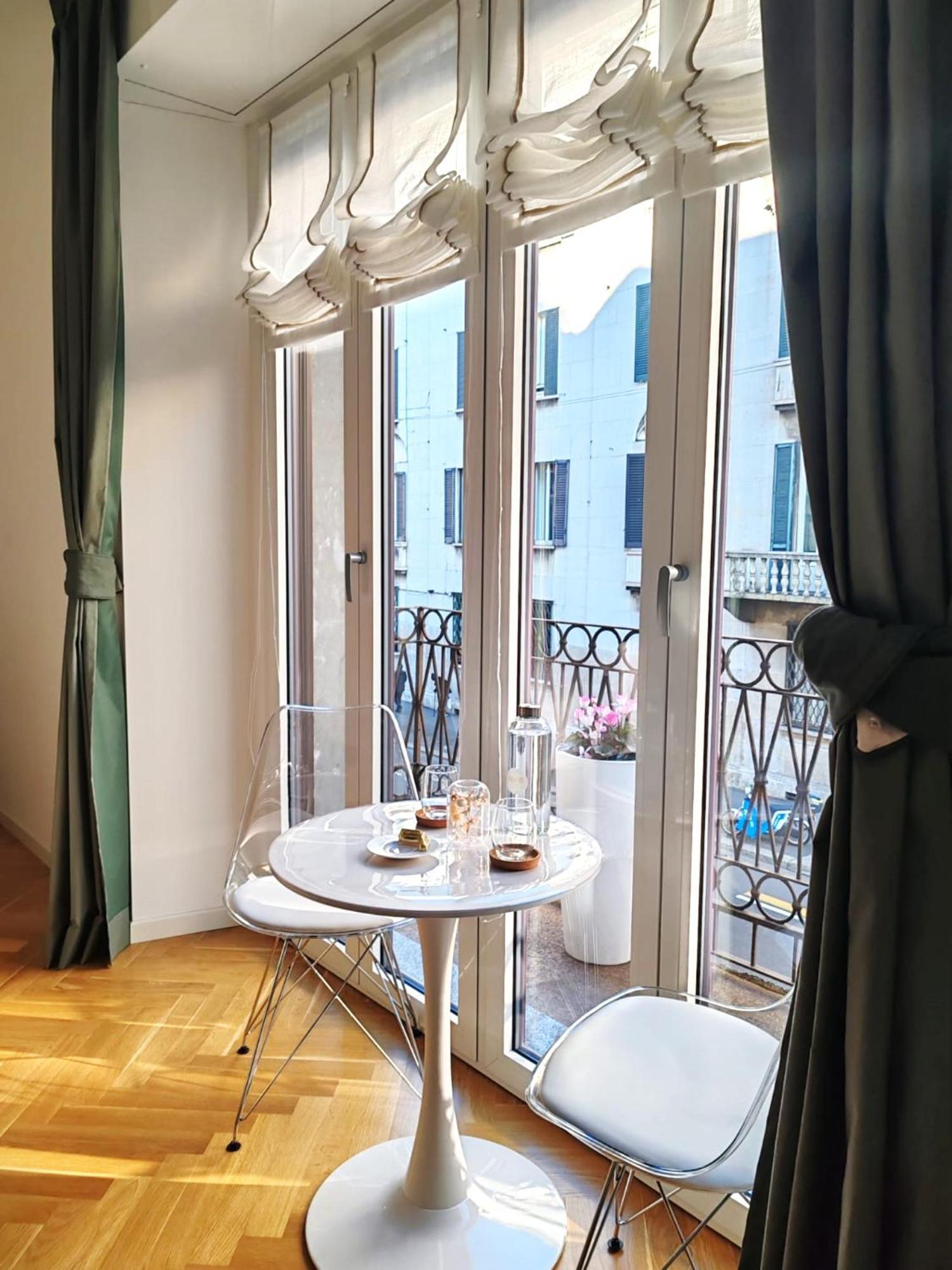 Gasthof B And G San Babila- Luxury In The Heart Of - Design District Mailand