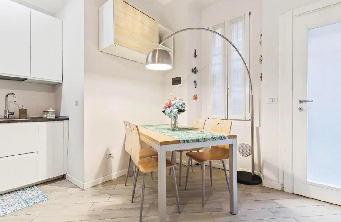 Apartment Corso Buenos Aires-citta Studiappartamento Nuovo Con Wifi *
