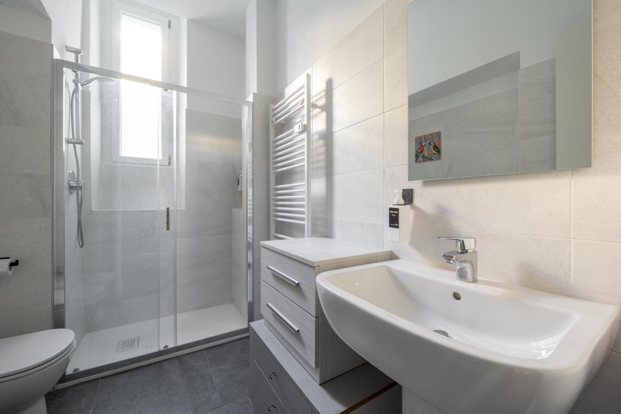 We - Premuda Boutique, Mailand