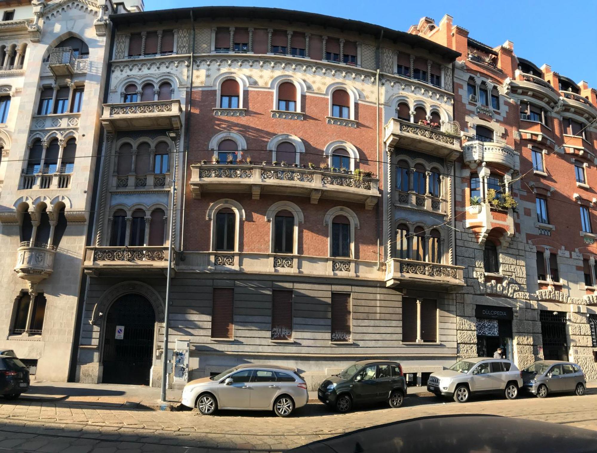 Minimal Pv Milan