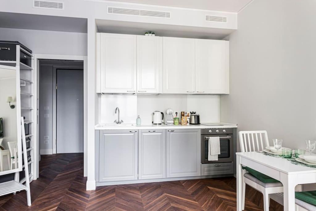 Unique In The Heart Of Apartment