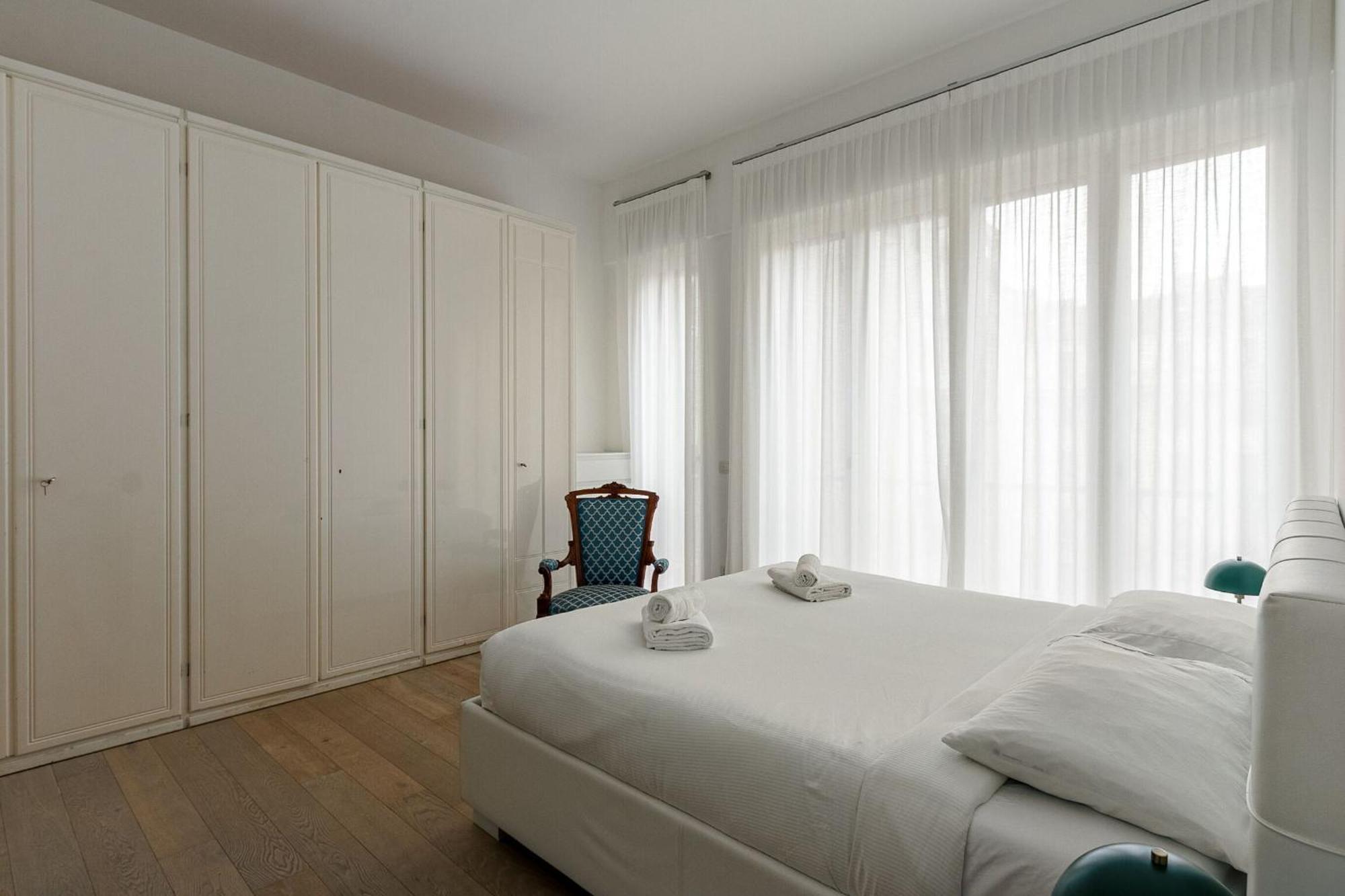 1br Uberto Visconti Di Modrone A With Balcony In Apartamento *