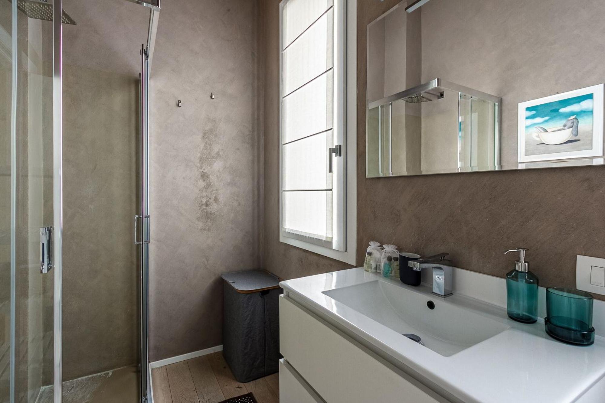 Apartamento 1br Uberto Visconti Di Modrone A With Balcony In