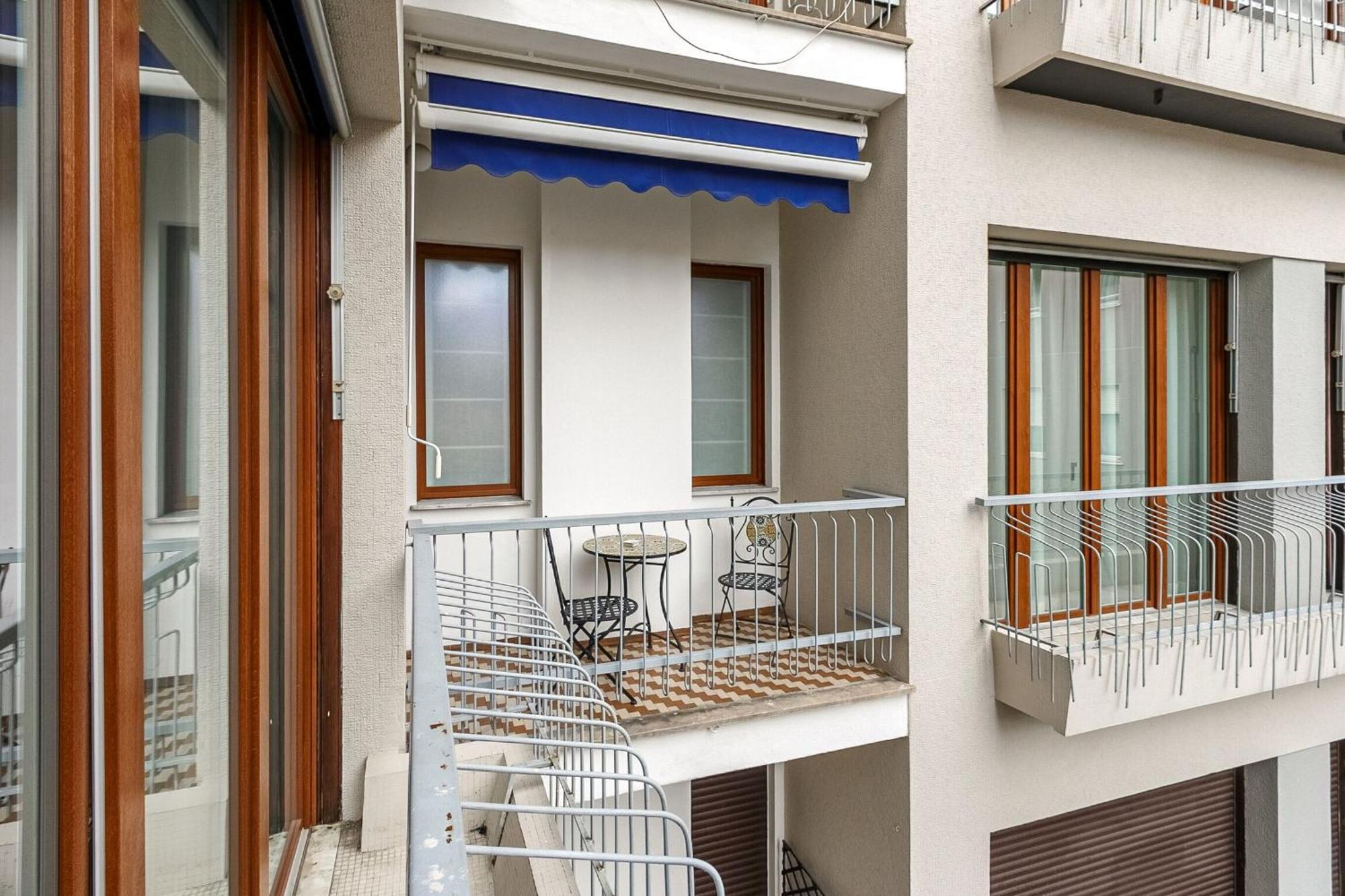 1br Uberto Visconti Di Modrone A With Balcony In Apartamento *