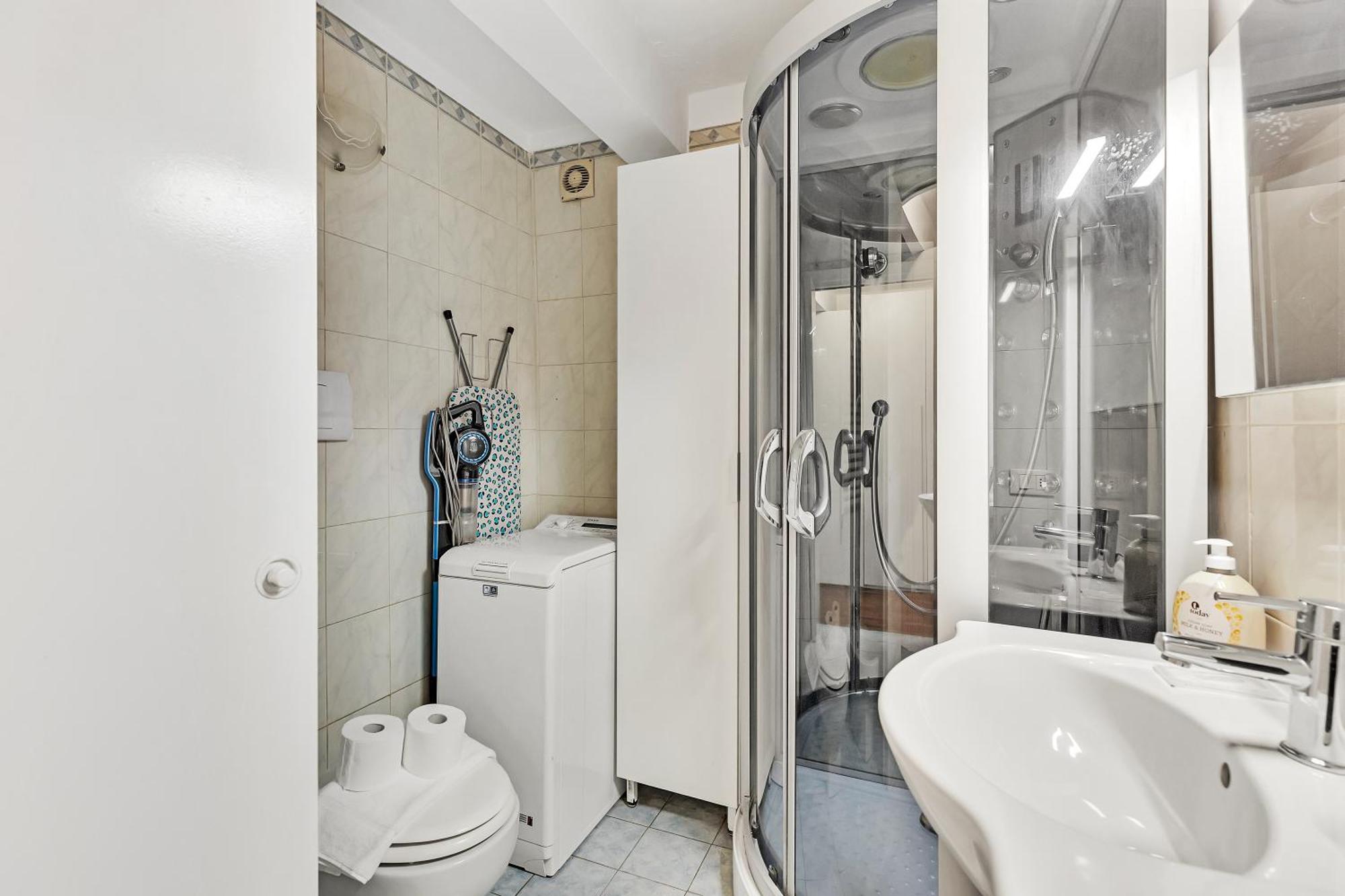 Pellegrino Rossi 46 - Affitti Brevi Italia Apartment