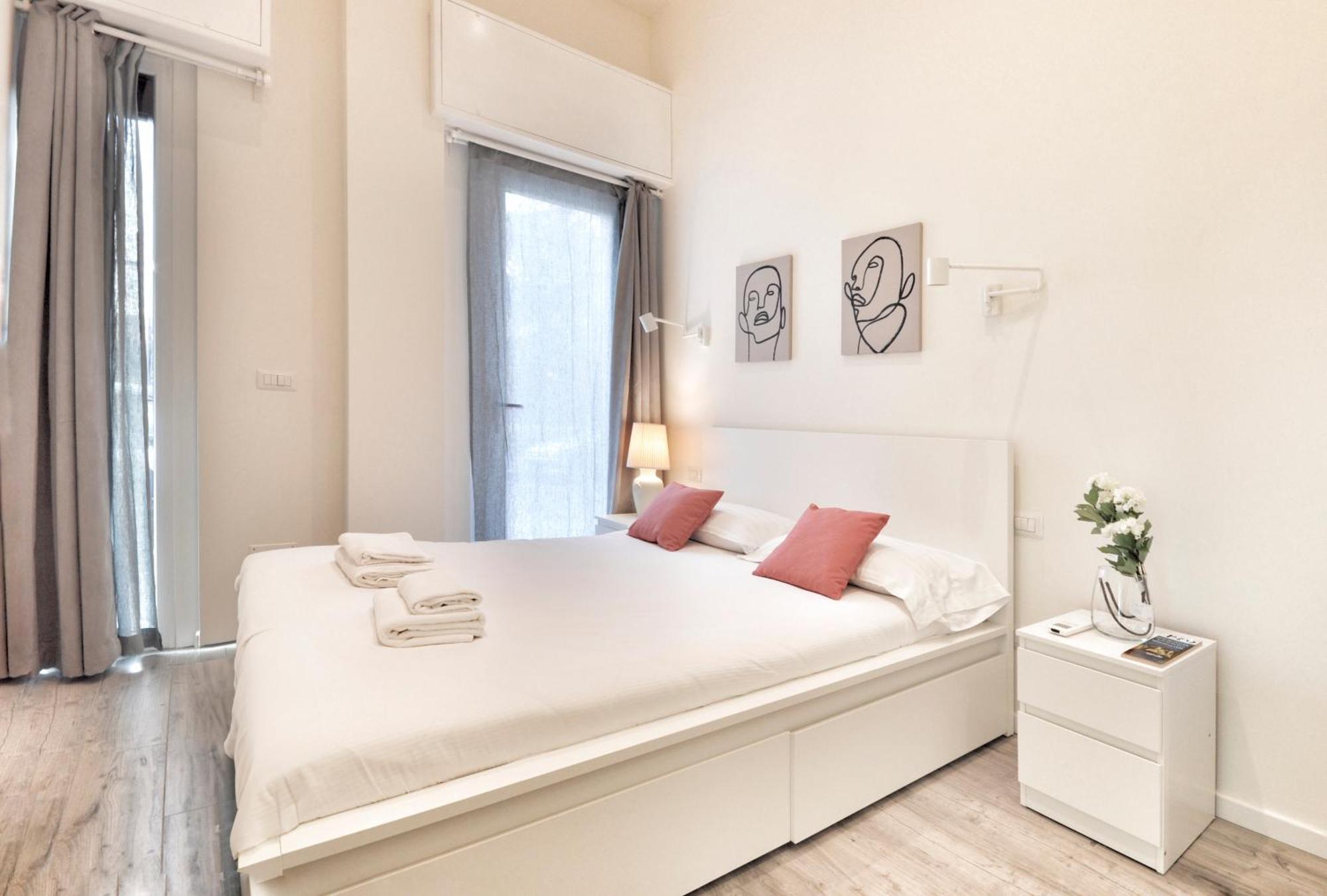 Ihost - Arganini 22 Mailand
