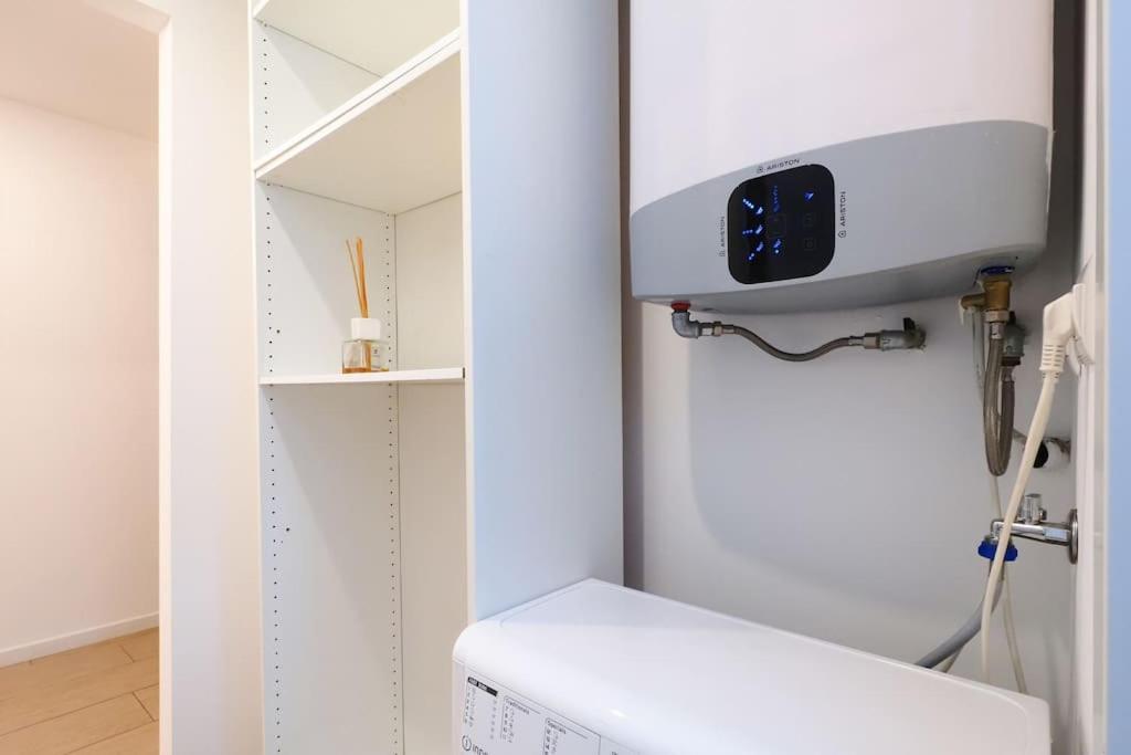 Contempora - Bilocale Via Verro Milan
