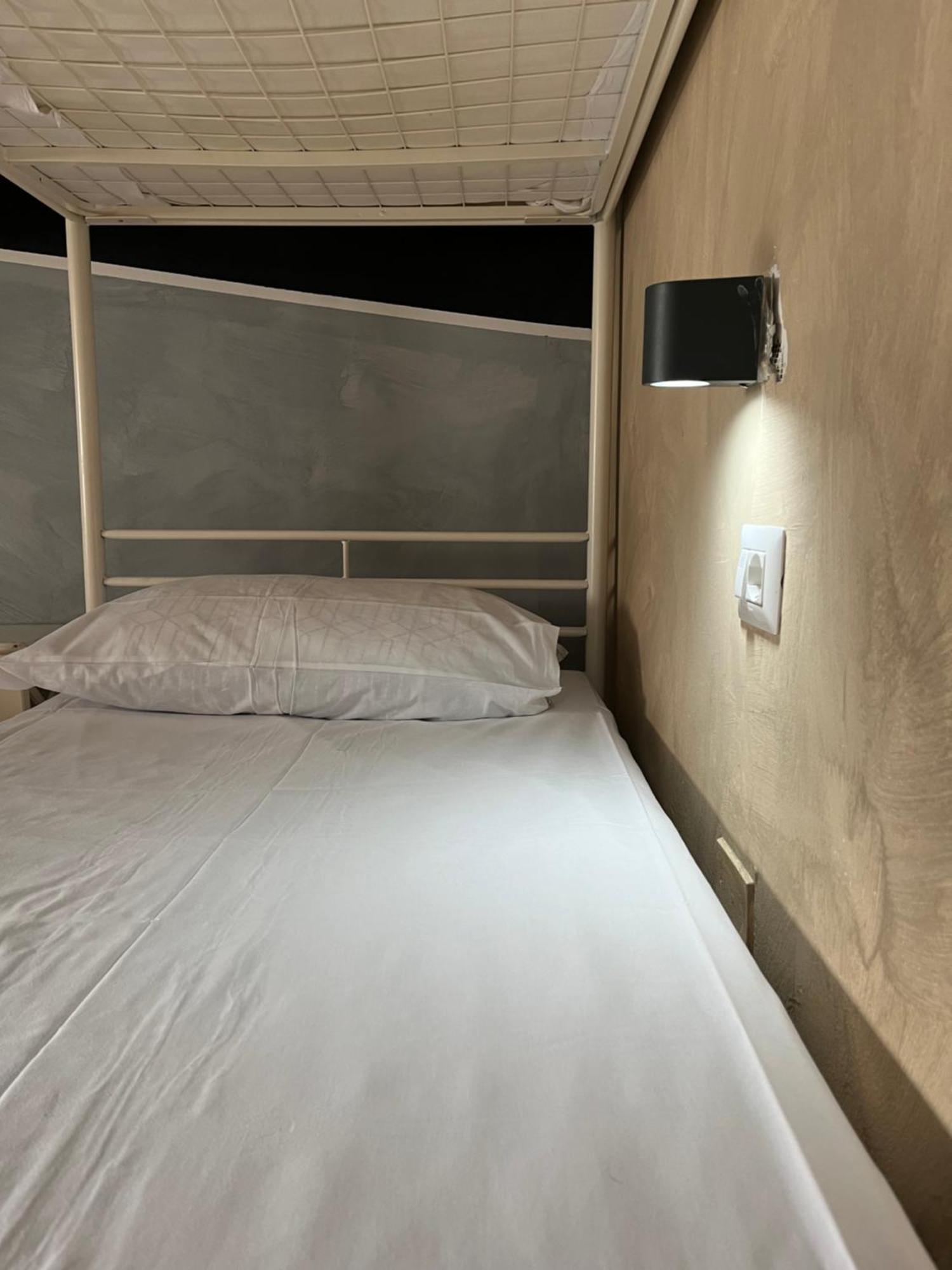 Gloria Hostel