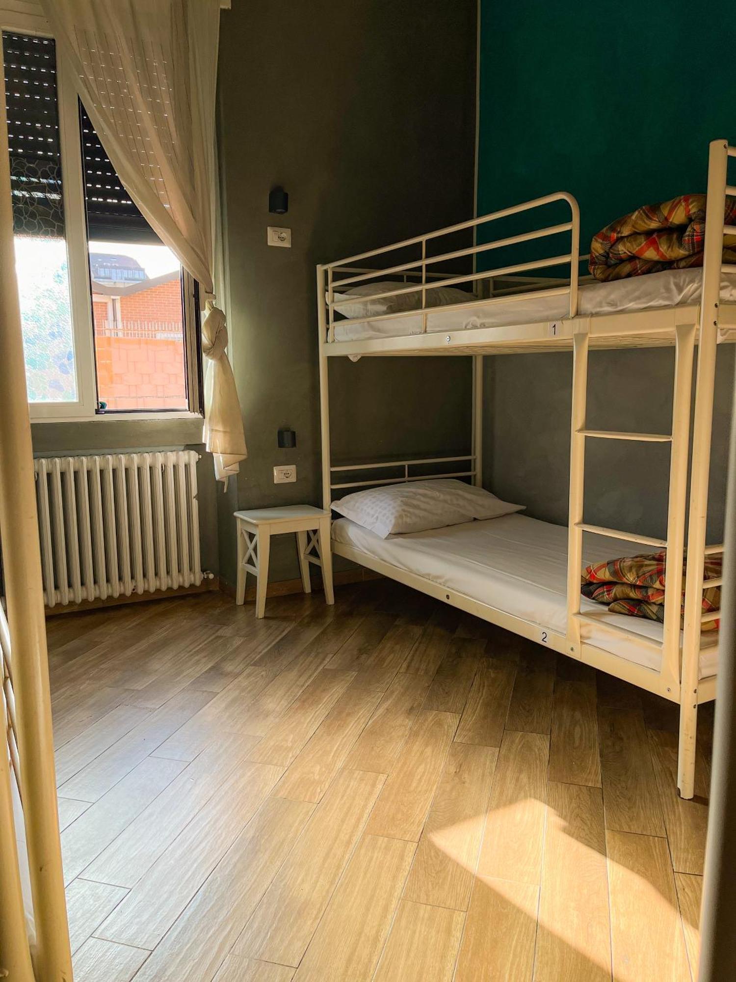 Hostel Gloria
