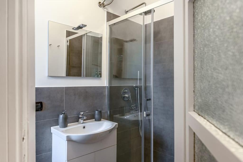 Apartamento Fiera E Life A 10 Min A Piedi Free Wi-fi Corso Sempione *