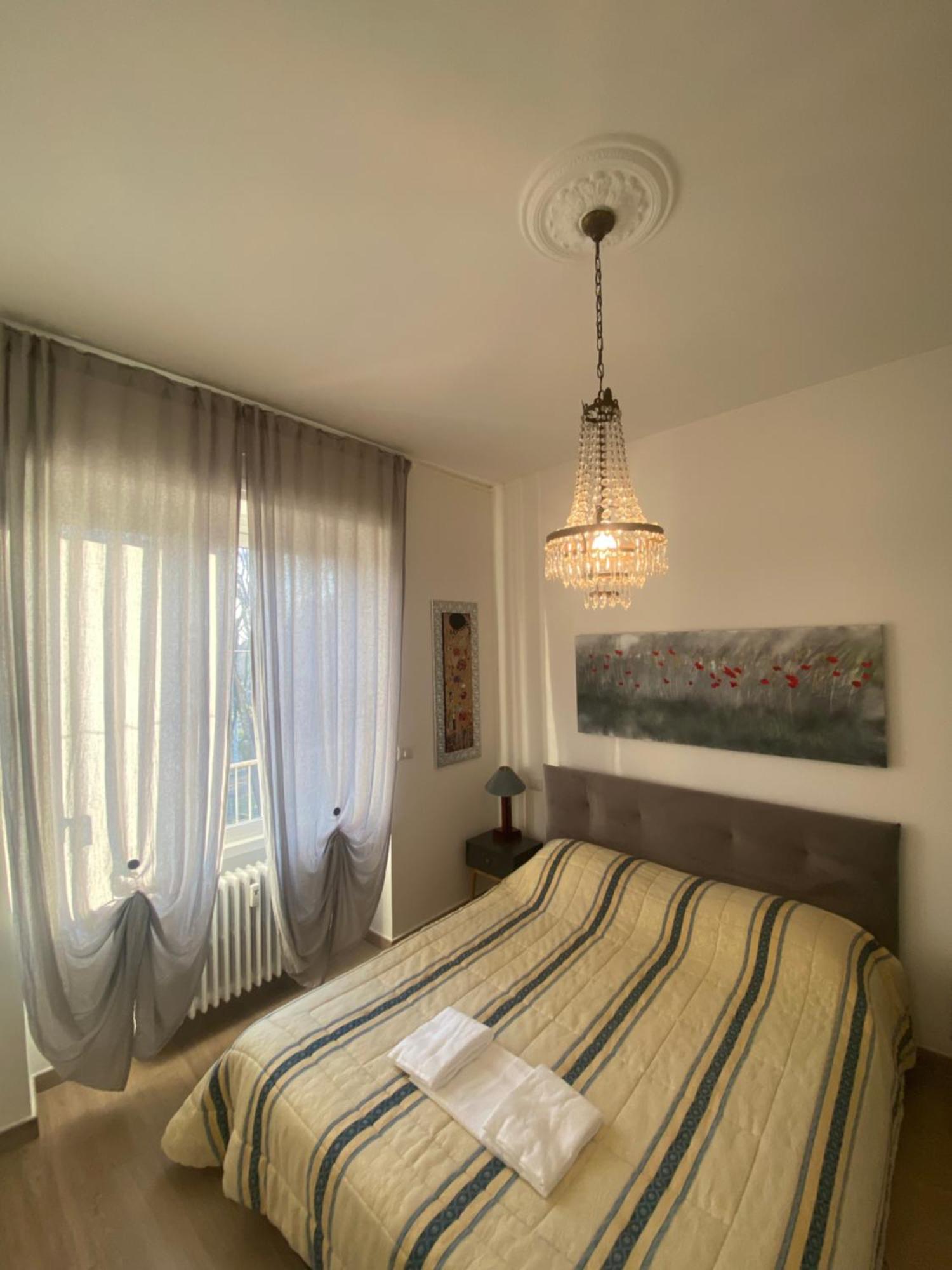 Apartamento Federico's House - Eleganza E Stile In Via Anselmo Da Baggio Milão