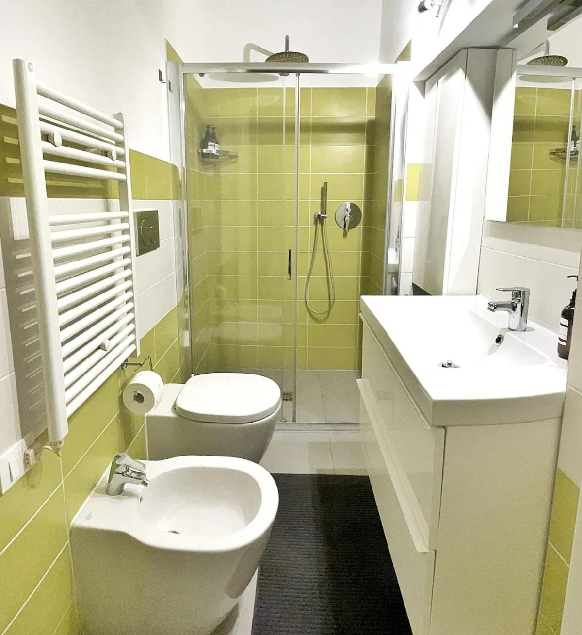 Apartment Ampio E Accogliente Bilocale - Fara 1, Porta Nuova Milan