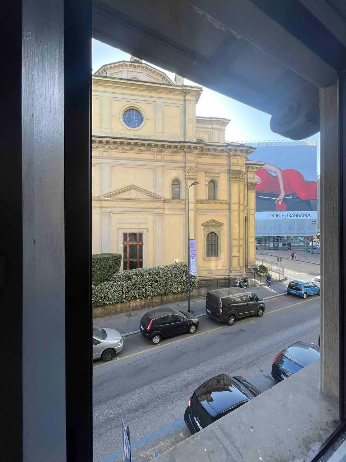 Apartment Ampio E Accogliente Bilocale - Fara 1, Porta Nuova Milan