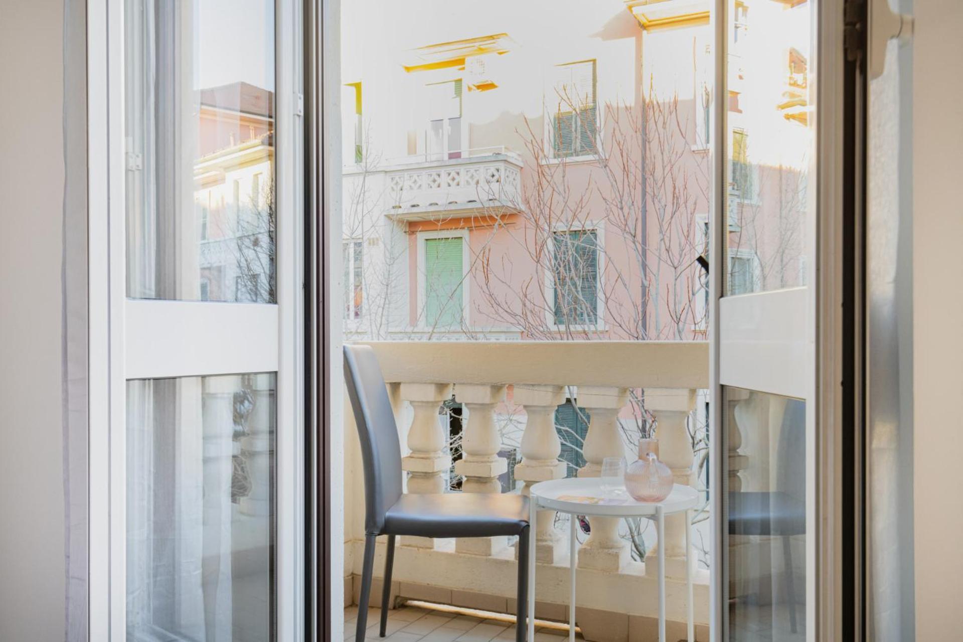 Easylife - Navigli Stile E Relax Urbano Apartment *