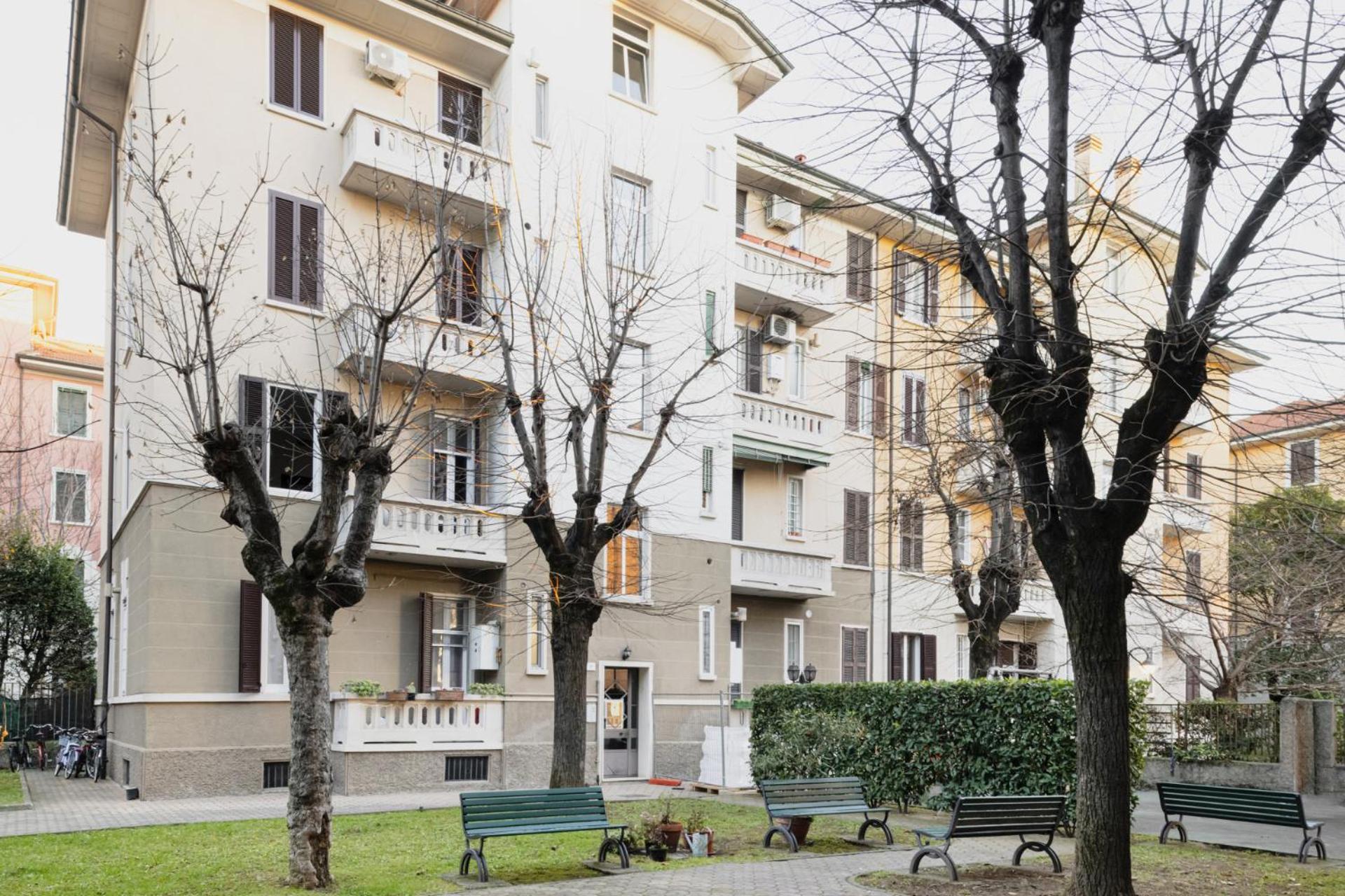 Easylife - Navigli Stile E Relax Urbano Apartment *