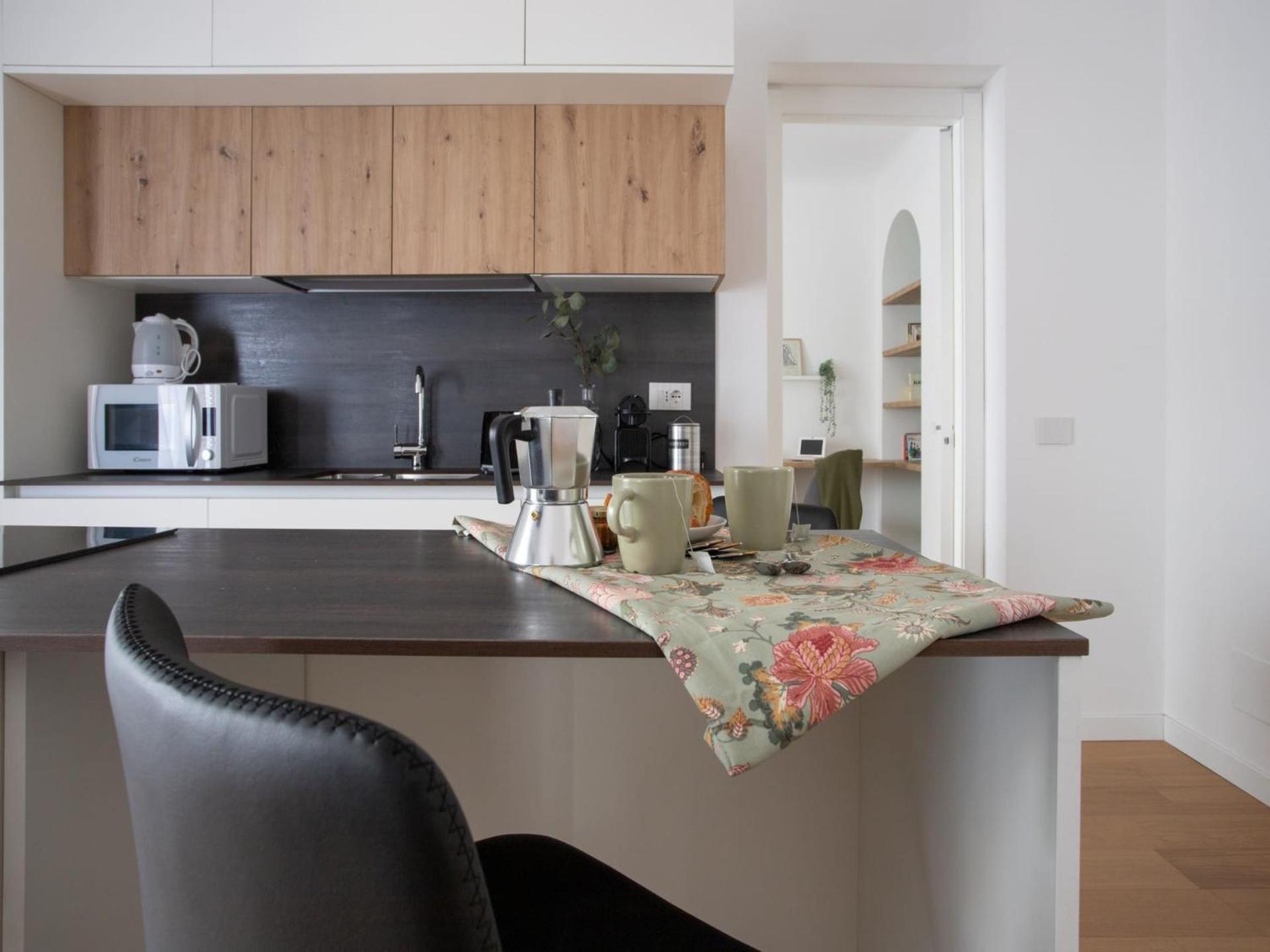 Apartment The Rent - Two-bedroom In Navigli Area *
