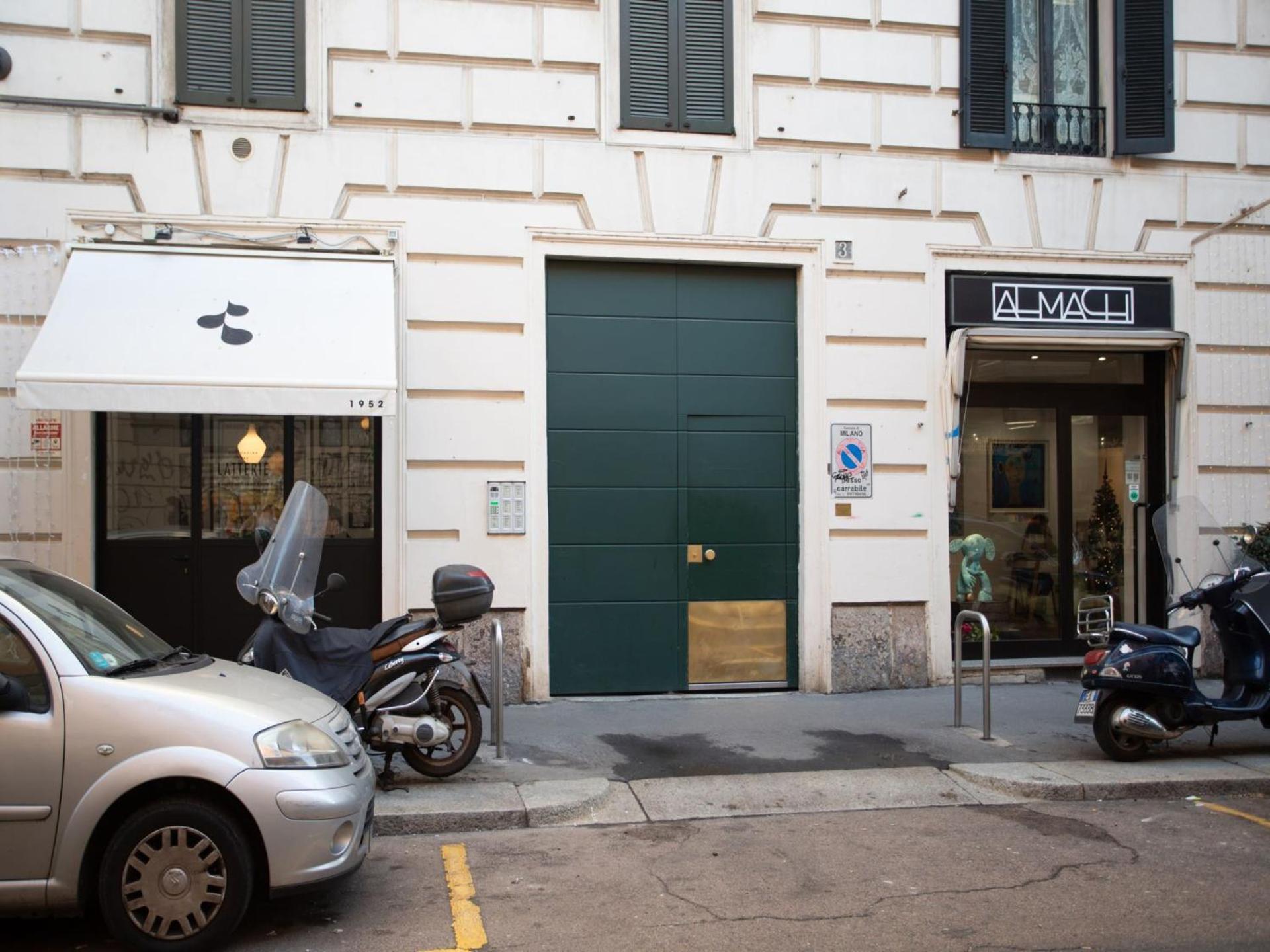 The Rent - Two-bedroom In Navigli Area Apartment Mailand