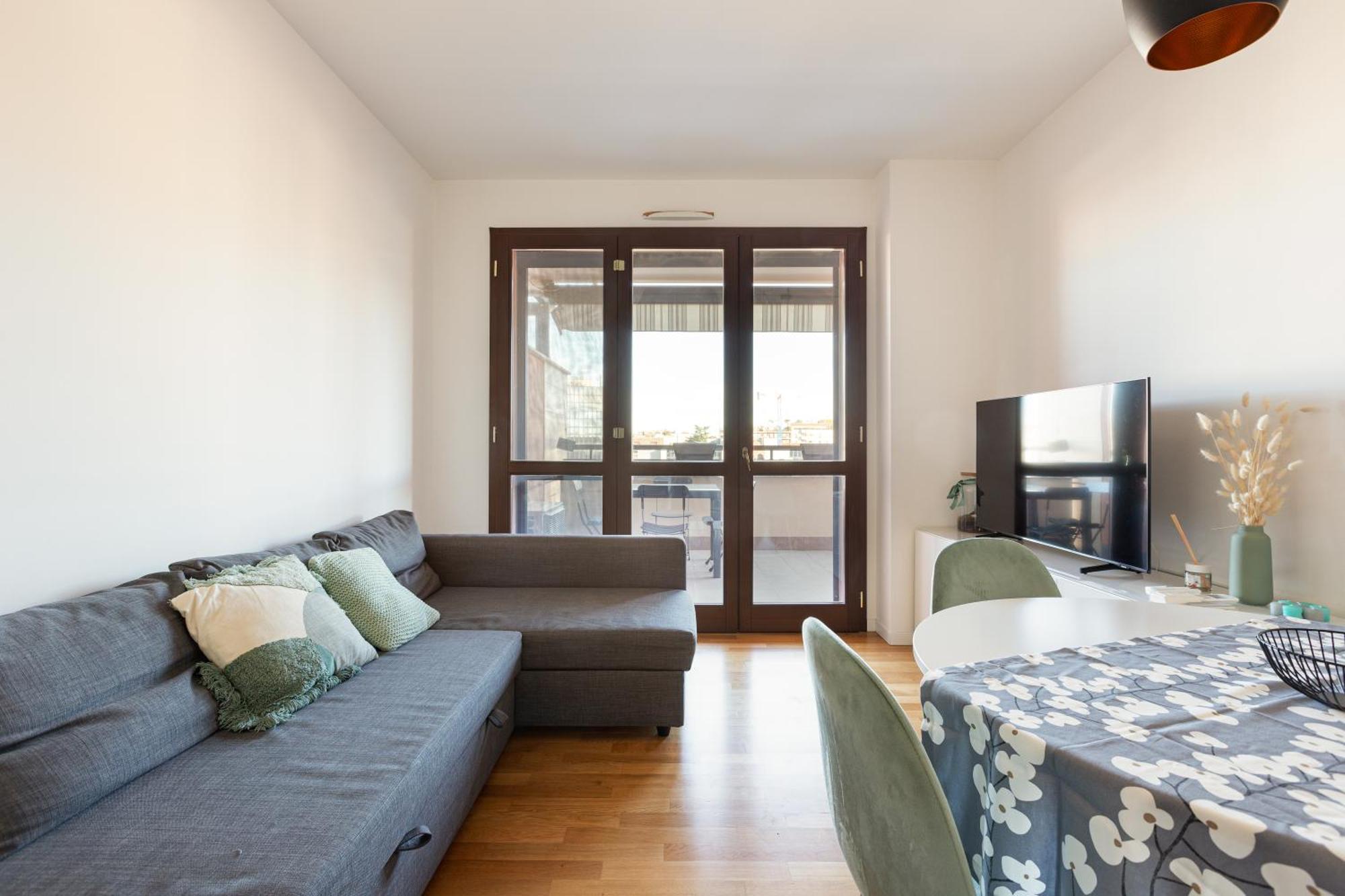 Sweet - With Balcony Apartamento