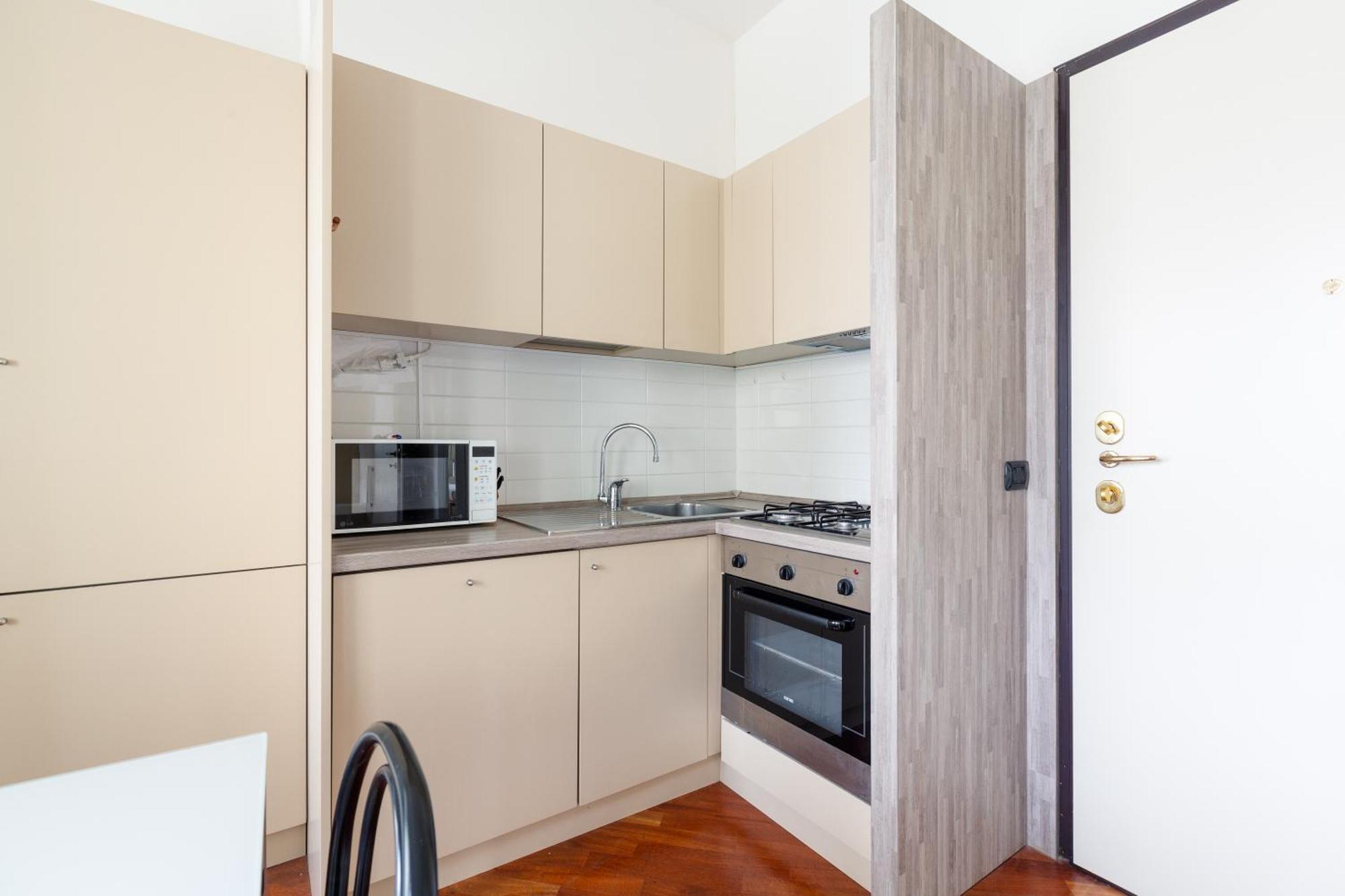 Bright & Comfy With Parking Apartamento *