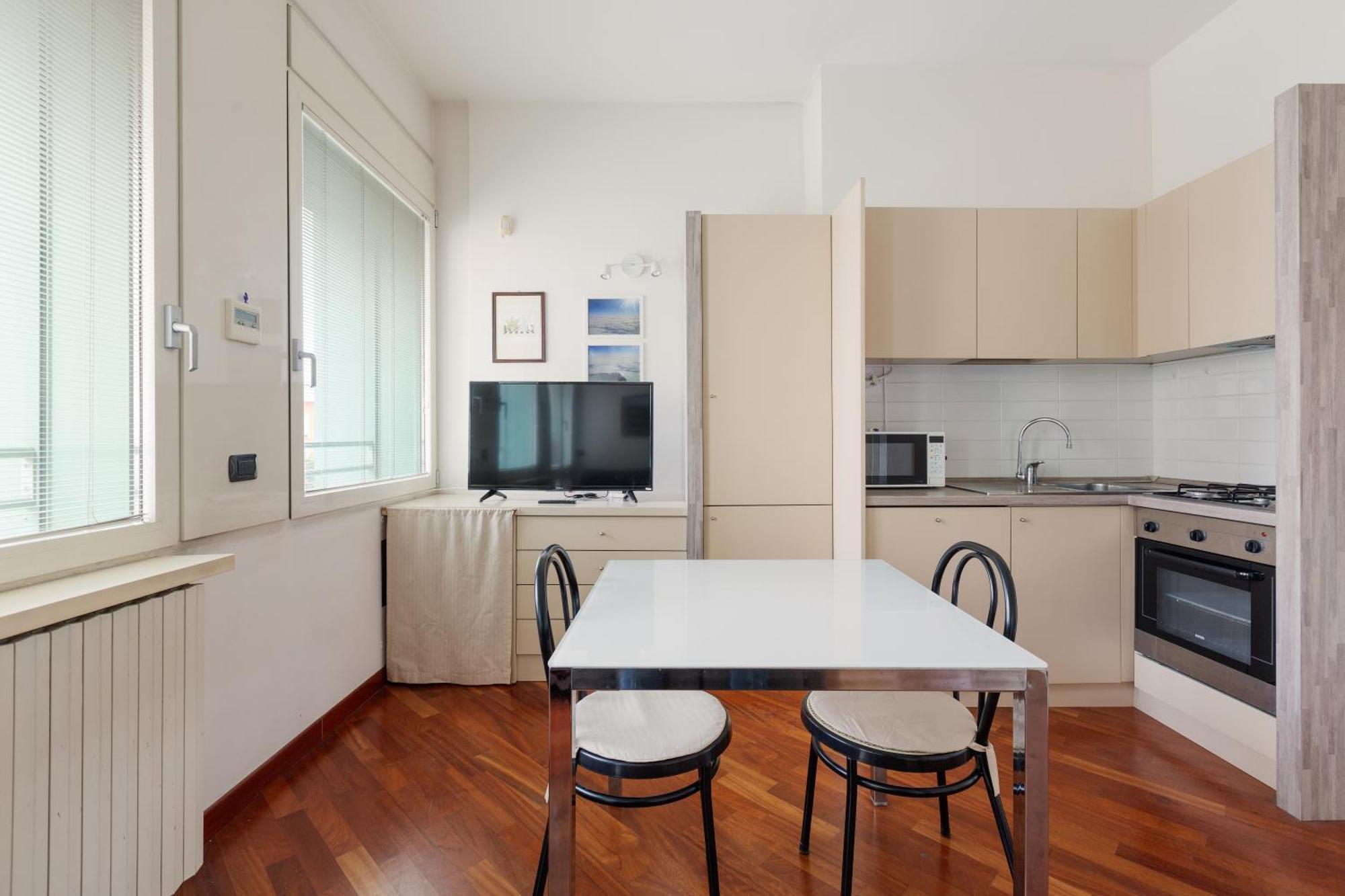 Apartamento Bright & Comfy With Parking Milão