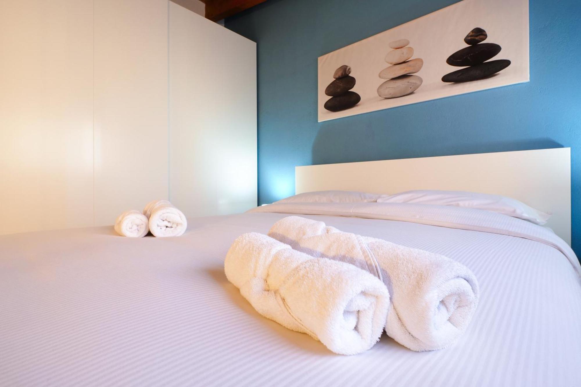 Primopiano - Comune Antico Apartment Milan