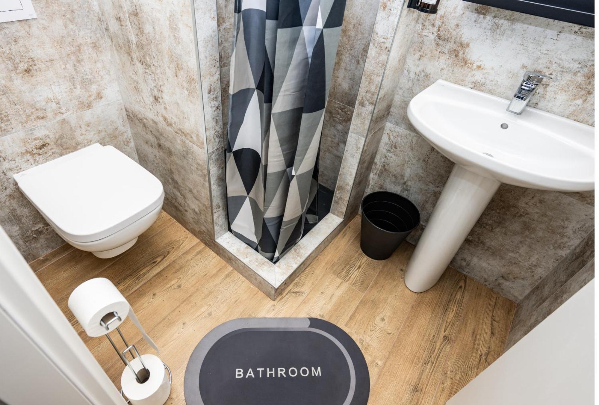 Camera Doppia-Tripla Con Bagno 07 Acomodação com café da manhã  *
