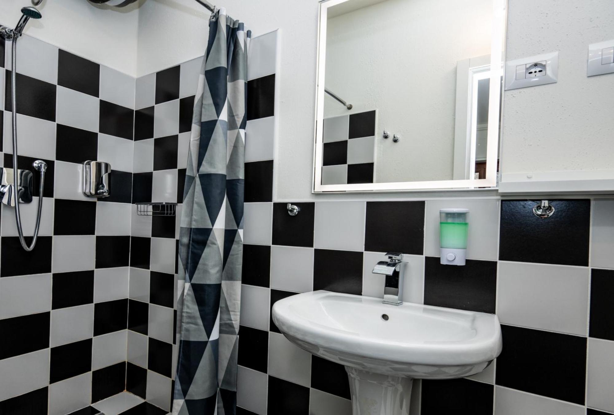 Acomodação com café da manhã  Camera Con Bagno Privato 03 Milão
