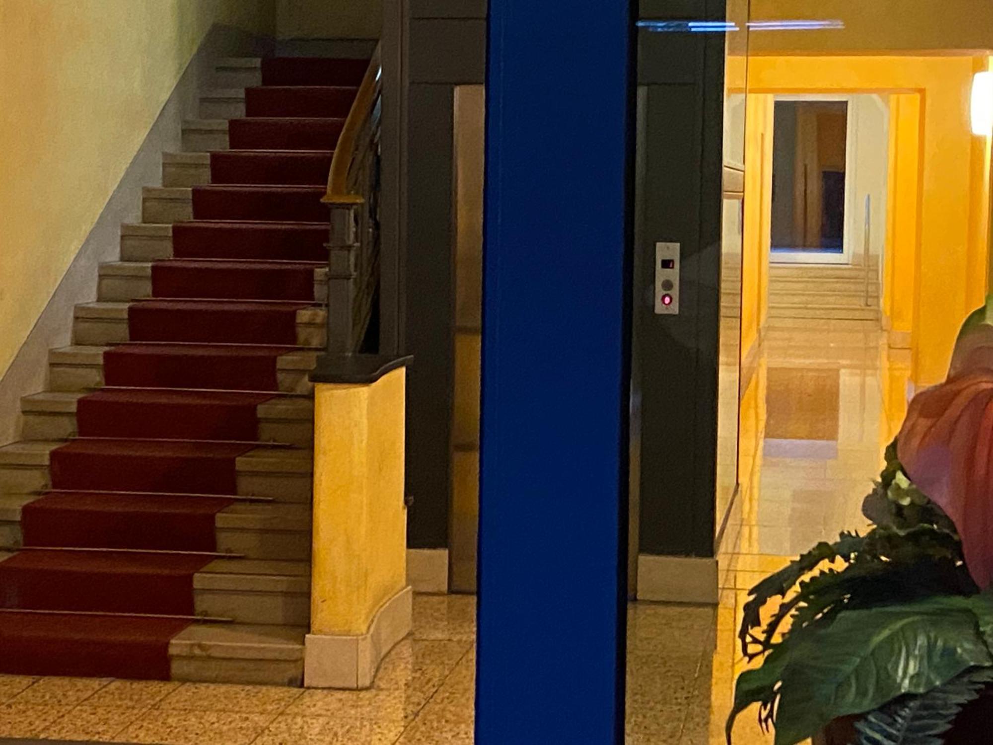 Casa Porpora, Trilocale In Posizione Eccellente Apartamento *