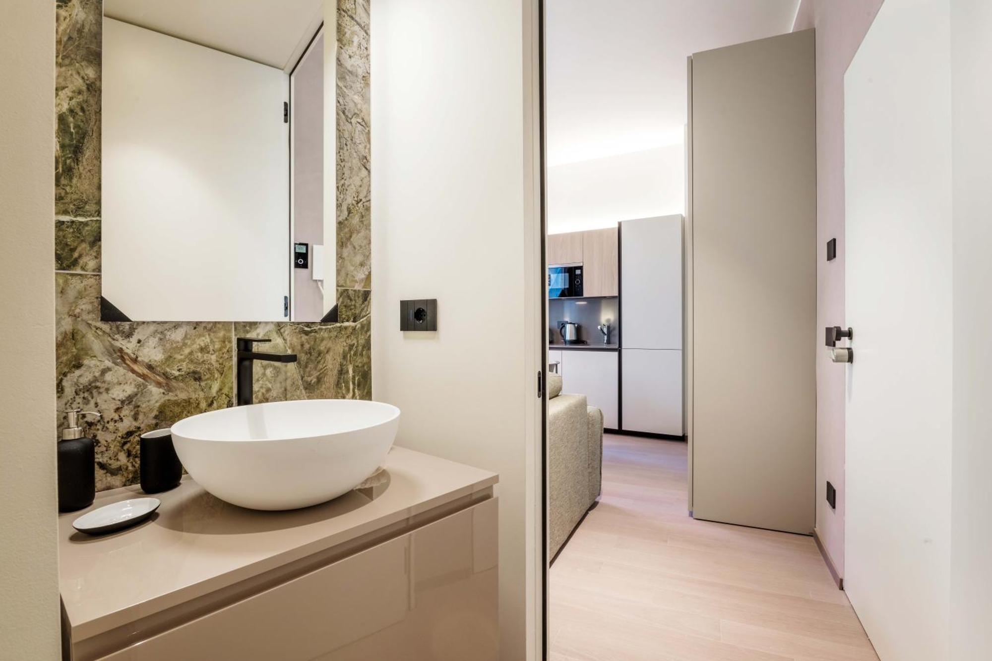 Exclusive Retreat Few Steps From Duomo - Apt 8 Mailand