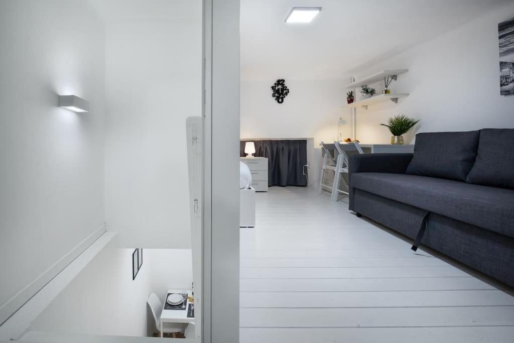 Three-suite With Free Netflix And Fast Wifi Apartment